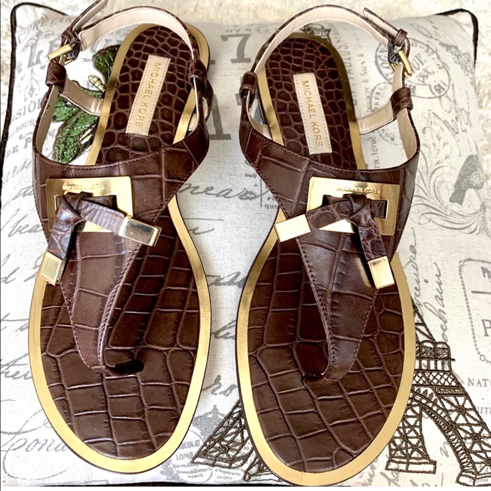 MICHAEL KORS Hara Thong Sandals Size 8